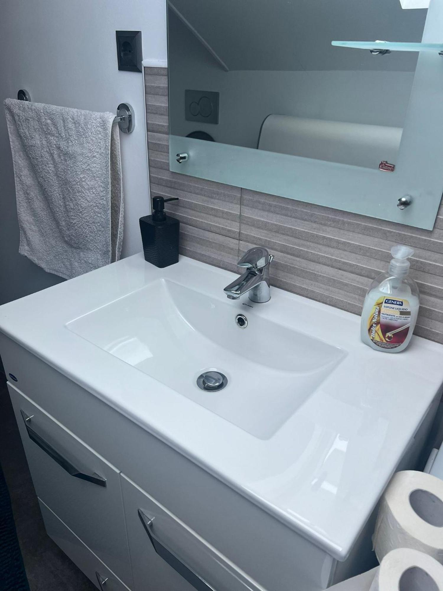 Apartament Mansarda Venus Râmnicu Vâlcea 外观 照片